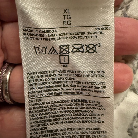 BANANA REPUBLIC METALLIC GOLD TOP - Picture 3 of 3